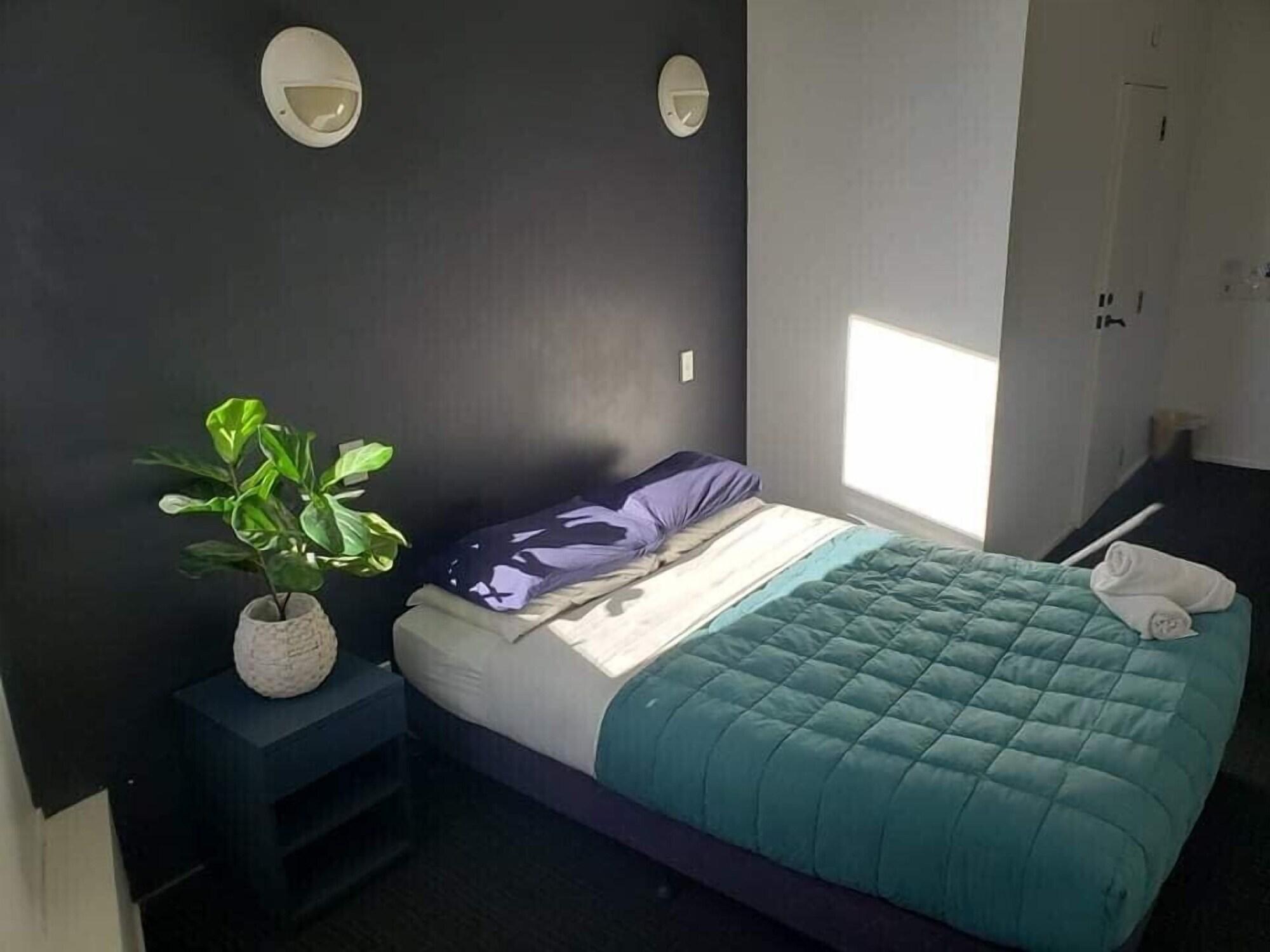 Hostel Nomads Capital Backpackers - Wellington (Adults Only) Exterior foto A room at the hotel